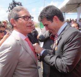 Secretário executivo da Sedop, Ruy Cabral, foi condecorado pelo Corpo de Bombeiros